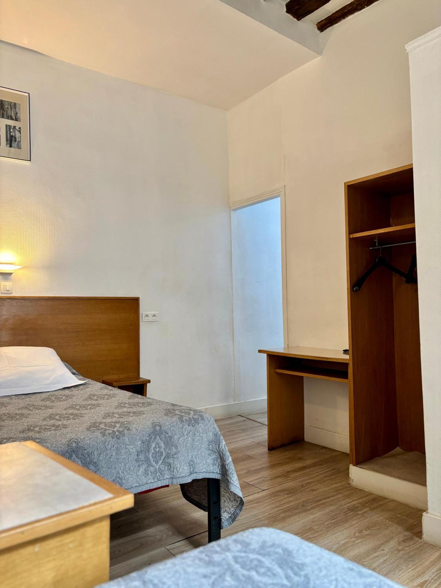 Hotel Des Fontaines Paryż Zewnętrze zdjęcie